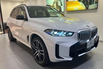 BMW X5 xDrive 40d M Sport, 2025