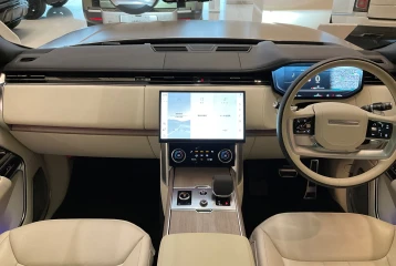 Land Rover Range Rover First Edition P530 Long Wheelbase, 2022