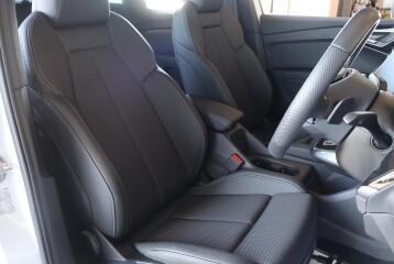 Audi Q4 e-tron 40 S line, 2023