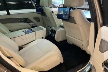 Land Rover Range Rover First Edition P530 Long Wheelbase, 2022