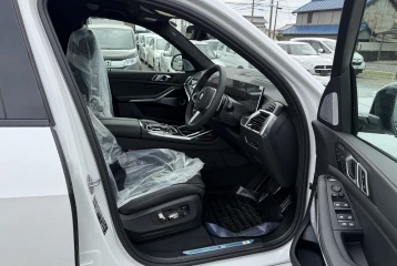 BMW X7 xDrive40d M Sport 6-seater, 2025