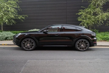 Porsche Cayenne Coupe GTS, 2026