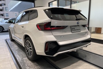 BMW iX1 eDrive20 M Sport, 2025
