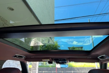 Land Rover Range Rover HSE P440e Long Wheelbase, 2023