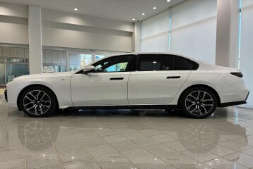BMW 7 series 740d xDrive M Sport, 2024