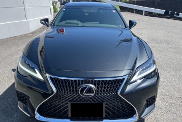 Lexus LS , 2023