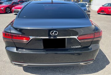 Lexus LS , 2023