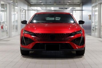 Peugeot 408 GT, 2025