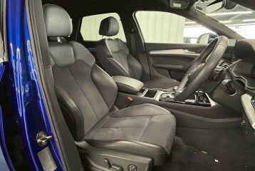 Audi Q5 , 2022