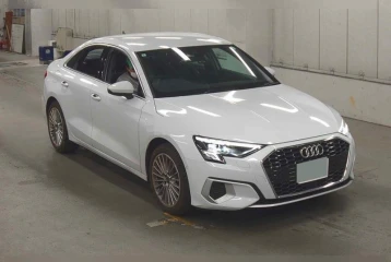 Audi A3 Sedan 30 TFSI Advanced, 2024