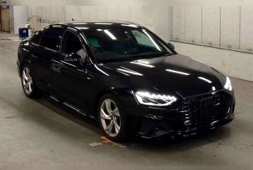 Audi A4 35TFSI S Line, 2021