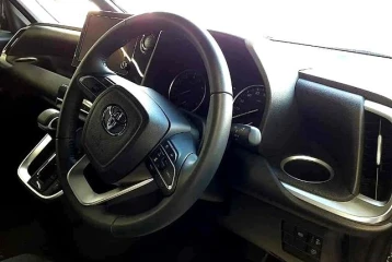 Toyota Voxy S-G, 2024