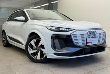 Audi Q6 e-tron , 2025