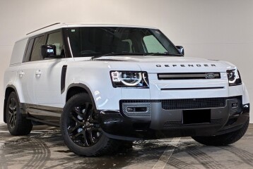 Land Rover Defender D300, 2024