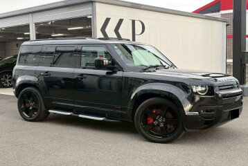 Land Rover Defender D300, 2023