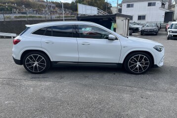 Mercedes GLA-class , 2023