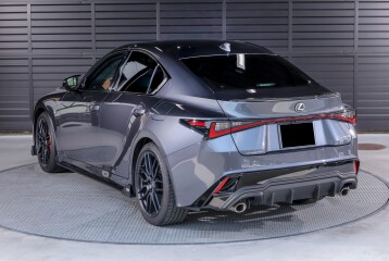 Lexus IS 300h F Sport, 2023