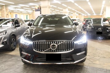 Volvo XC60 Ultra B5, 2024