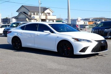 Lexus ES 300h F Sport, 2023