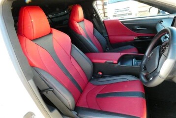 Lexus ES 300h F Sport, 2023
