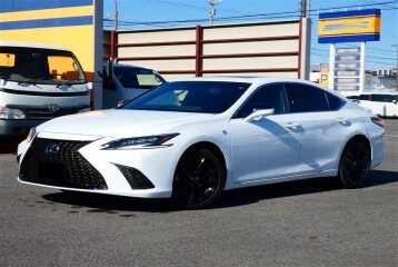 Lexus ES 300h F Sport, 2023