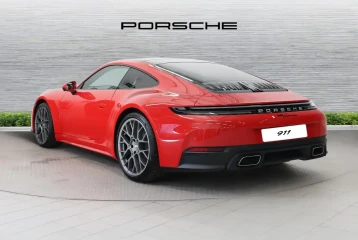 Porsche 911 Carrera, 2026