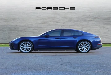 Porsche Panamera , 2026