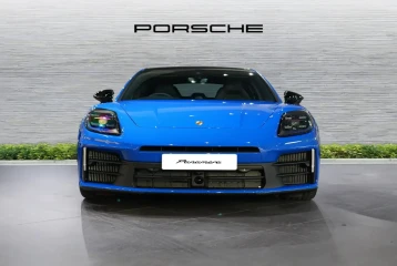 Porsche Panamera 4, 2026