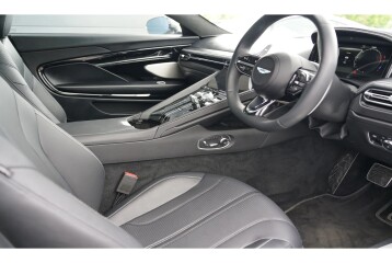 Aston Martin DB12 , 2026