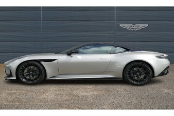 Aston Martin DB12 , 2026
