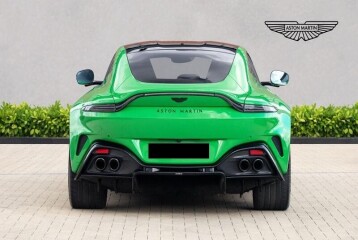 Aston Martin Vantage , 2025