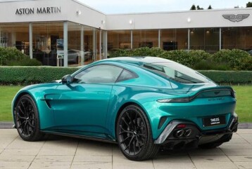 Aston Martin Vantage , 2025