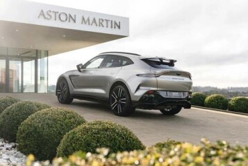 Aston Martin DBX 707, 2025