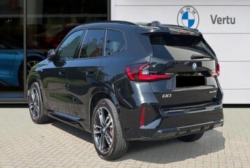 BMW iX1 eDrive20 M Sport, 2026