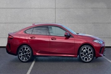 BMW 2 series 220i, 2026