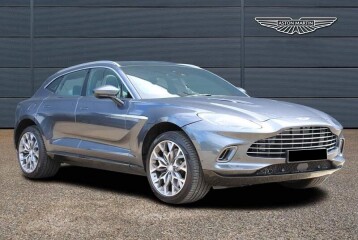 Aston Martin DBX Base, 2024