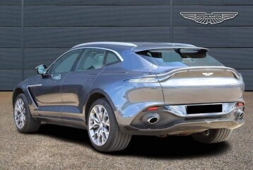 Aston Martin DBX Base, 2024