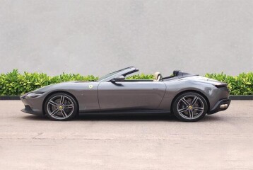 Ferrari Roma Spider, 2025