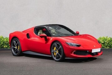 Ferrari 296 GTS, 2025