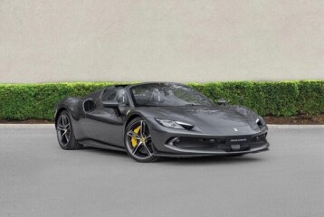 Ferrari 296 GTS, 2025
