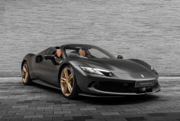 Ferrari 296 GTS, 2025