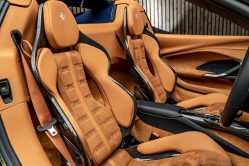 Ferrari 296 GTS, 2025