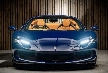 Ferrari 296 GTS, 2025