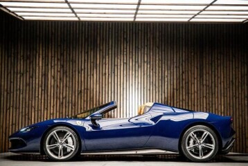 Ferrari 296 GTS, 2025