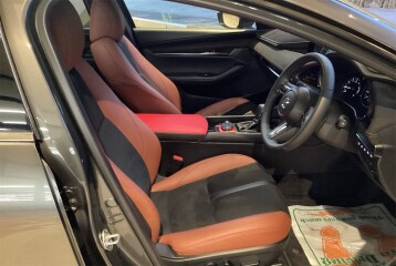 Mazda Mazda 3 15S Retro Sports Edition, 2024