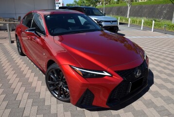Lexus IS 300h F Sport, 2023