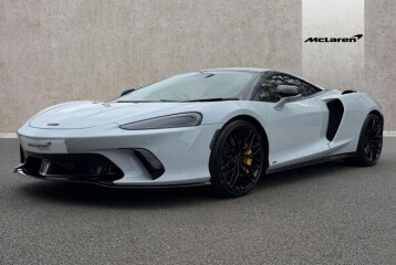 McLaren GT , 2026
