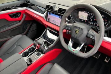 Lamborghini Urus SE, 2025