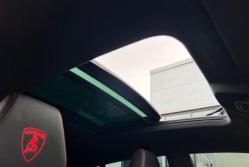 Lamborghini Urus SE, 2025