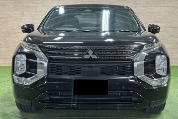 Mitsubishi Outlander Black Edition, 2023